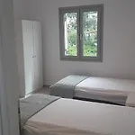 Elsi Upper Apartamento Kalámi