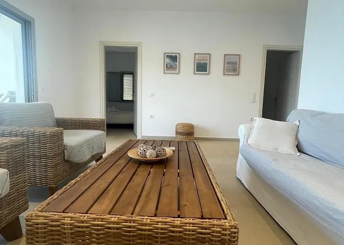 Elsi Upper Apartment *